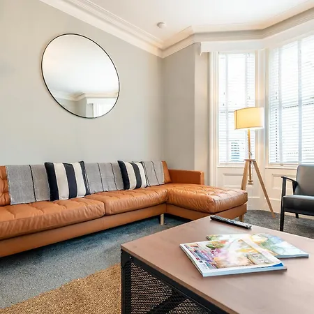 - Garfield - Uk47472 Tatil Evi